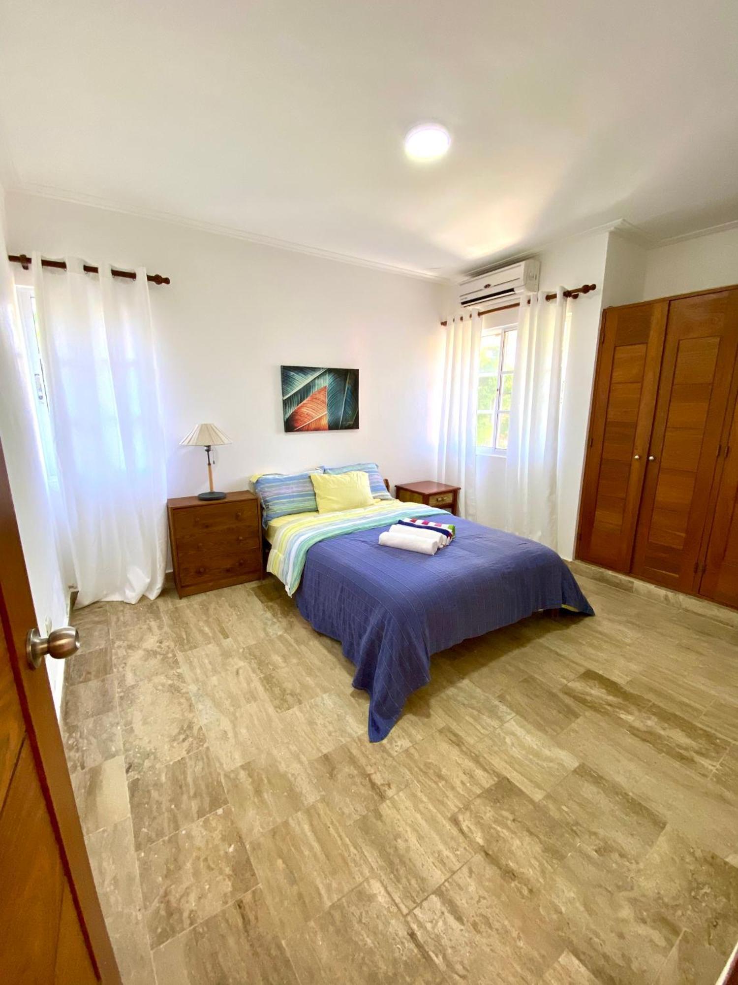 Madonna Pool Beach Los Corales Punta Cana Exteriör bild