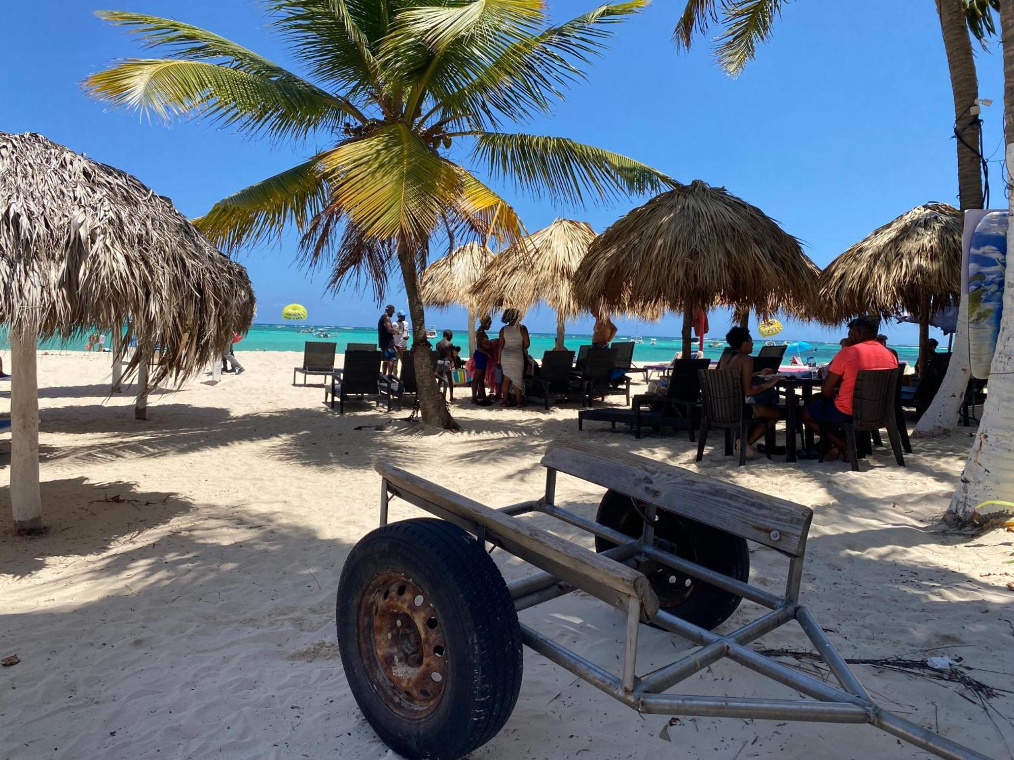 Madonna Pool Beach Los Corales Punta Cana Exteriör bild